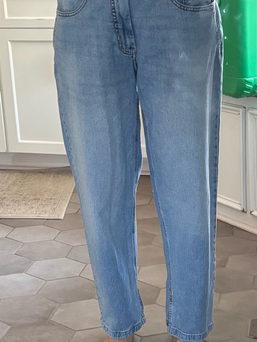 Pilcro Light Blue Cropped Straight-Leg Jeans - Picture 3 of 7